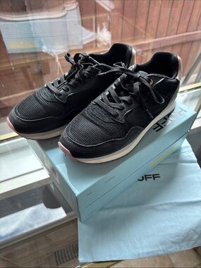 Hoff Women’s Retro Black Athletic Sneakers - Comfort Running Shoes